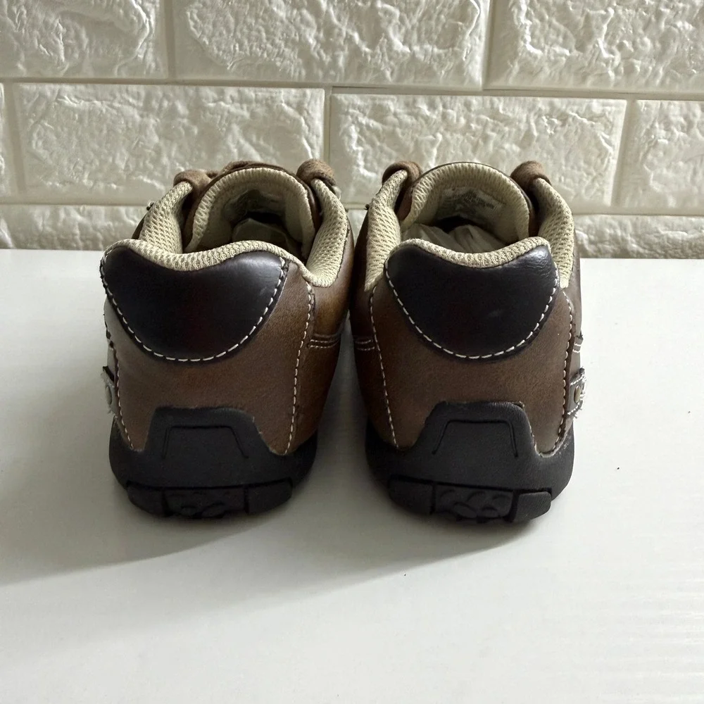 Skechers Sneakers Kids Size 1 Brown Excellent Lace Up Casual Sporty Shoes